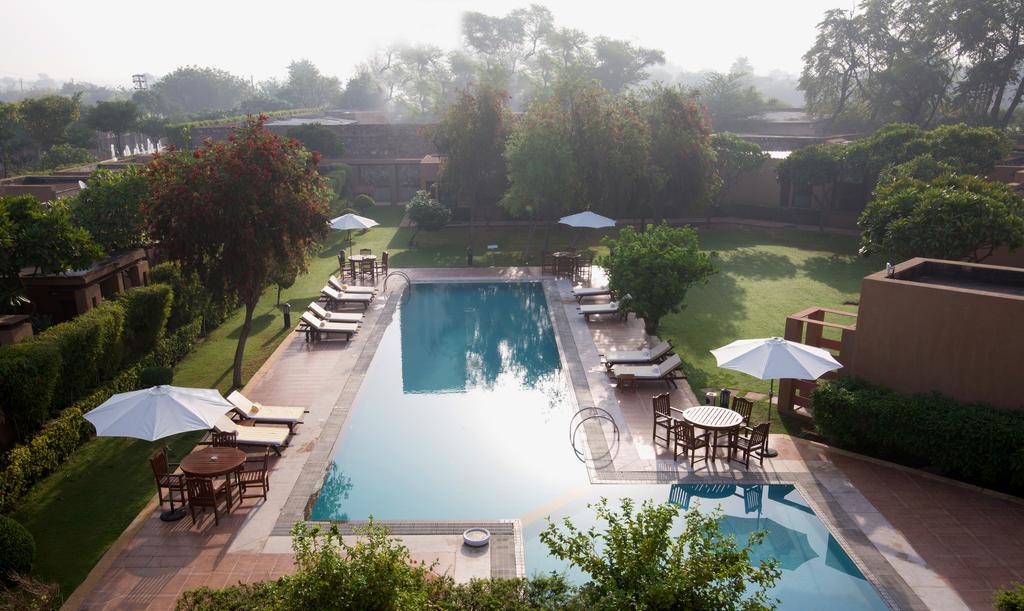 Lemon Tree Hotel, Tarudhan Valley, Manesar Gurgaon Zewnętrze zdjęcie