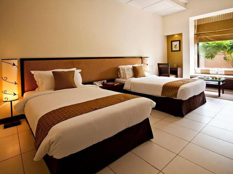 Lemon Tree Hotel, Tarudhan Valley, Manesar Gurgaon Zewnętrze zdjęcie